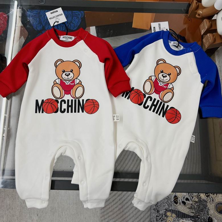 Moschino sz59 66 73 80 90 74